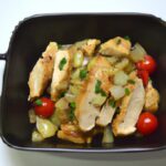 Easy 5-Ingredient Caprese Chicken Skillet: Fresh & Flavorful