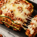 Delicious Indulgence: Hearty Low-Carb Zucchini Lasagna with Savory Ground Beef