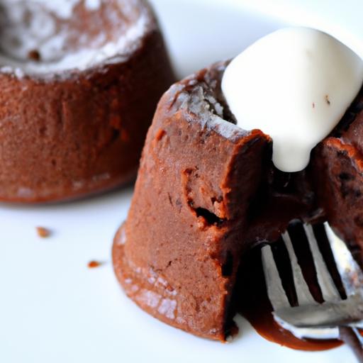 Decadent Keto Chocolate ⁢Lava Cake for Two: Sweet & Low-Carb
