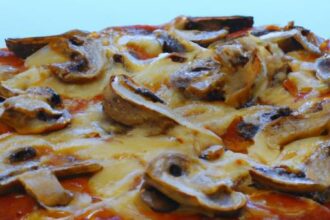 Fluffy & Easy Gluten-Free Yeast Pizza Crust Recipe Guide