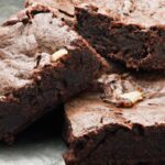 Irresistibly Fudgy Almond Flour Brownies: A Nutty Delight