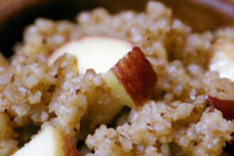 Warm Up Mornings with Cinnamon Apple Quinoa Porridge